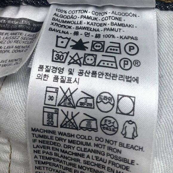 Levi Strauss 501 Button Fly Jeans 42/32 Mens Dark Blue Original Fit Straight Leg - Picture 6 of 8